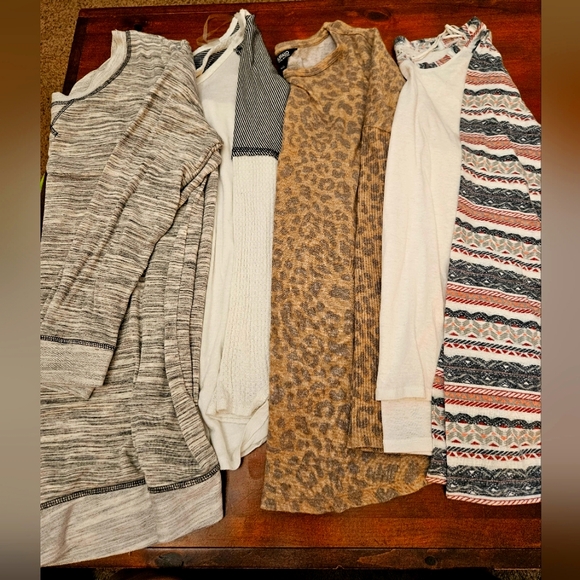 Longsleeve bundle - Picture 1 of 9